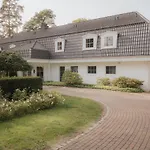 Otel Nook Lakehouse *