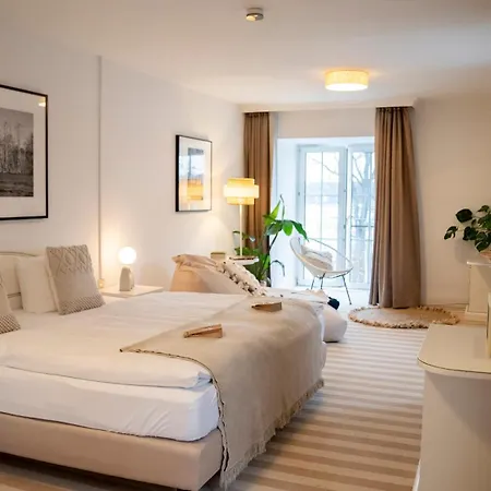 Nook Lakehouse 바트 자로